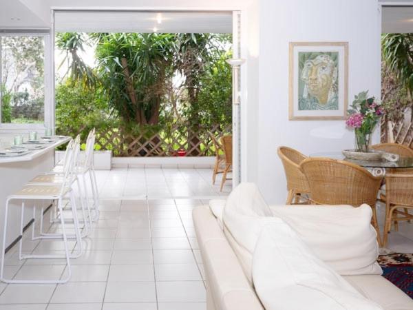 Vouliagmeni'S Secret Garden Near The Sea Apartment Athens Luaran gambar